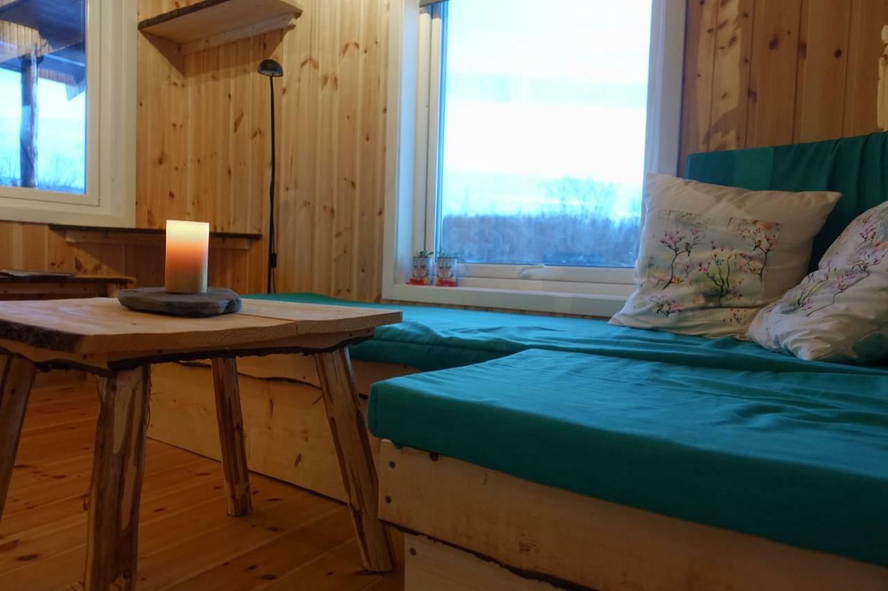 Wild Caribou'S Wildwood Cabin Lakselv Bagian luar foto
